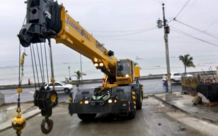Gruas Grove